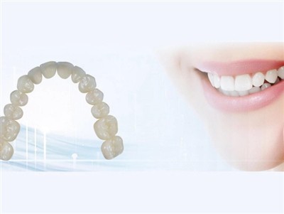 Outsourcing laboratorium dentystycznego: zalety, wady i kluczowe kwestie